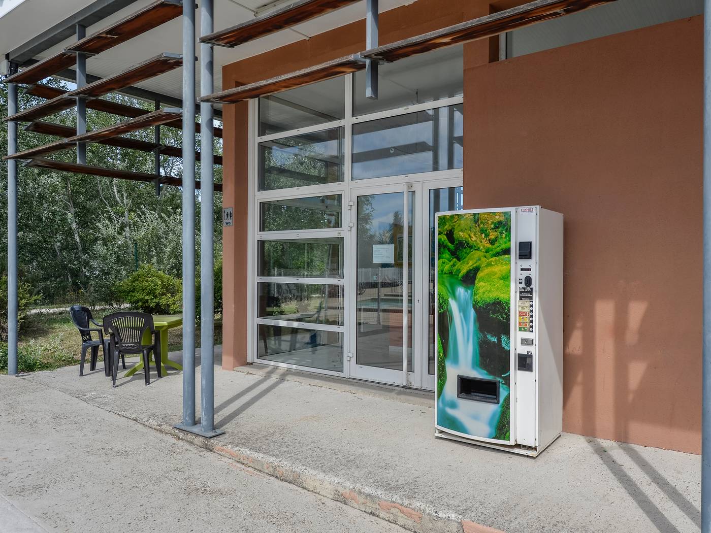 Residence Vacanceole Sun Hols Les rives du lac-France-ST SATURNIN LES AVIGNON-General view-3