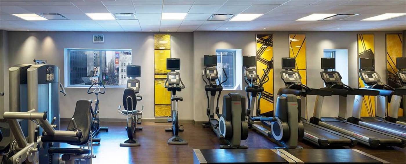 M-Social-Hotel-Times-Square-New-York-Sports-and-Entertainment-57