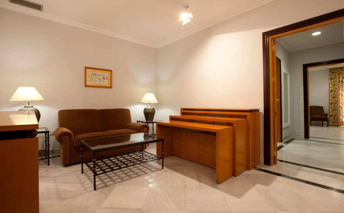 Don-Curro-Room-20