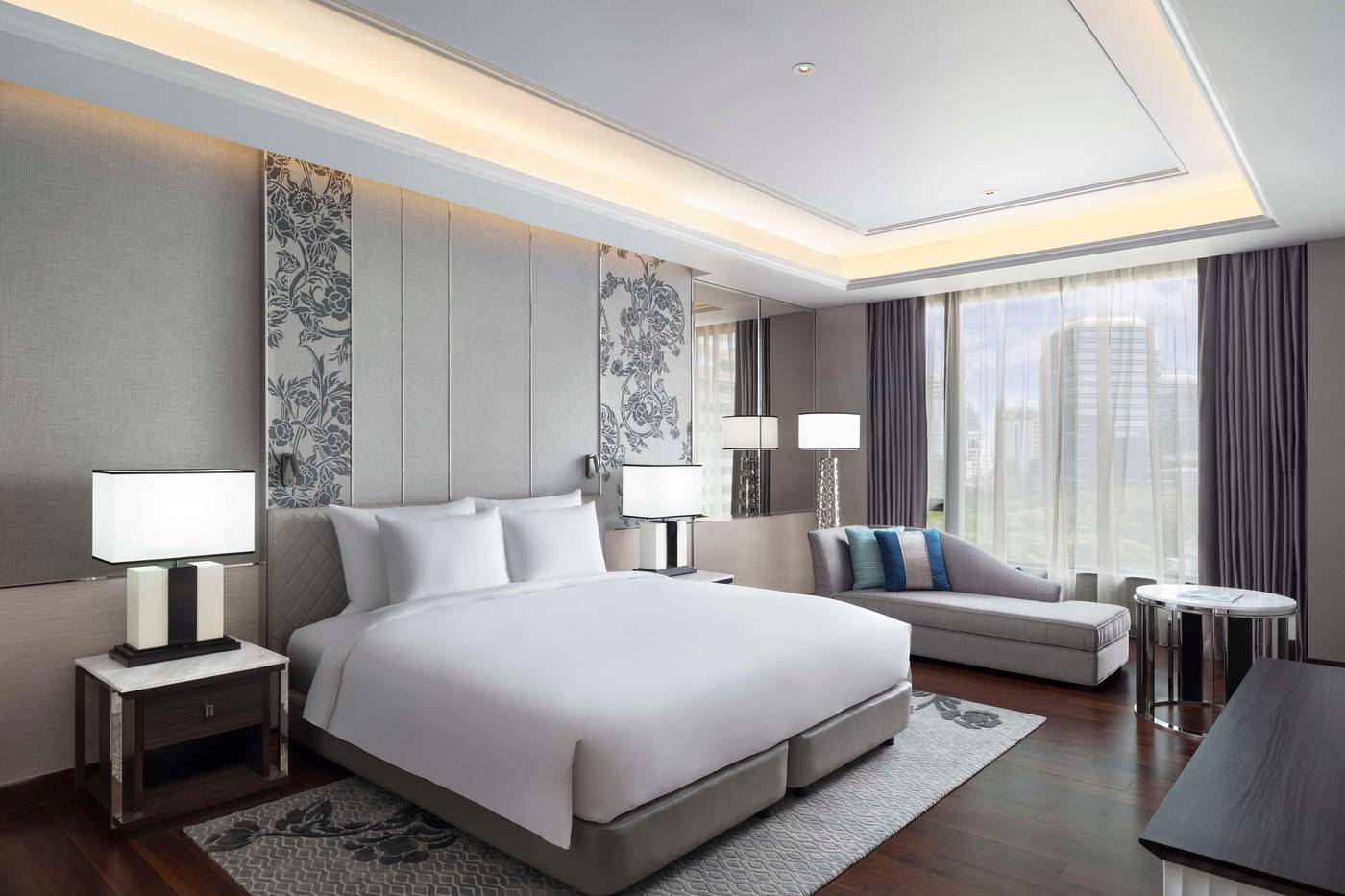 Sindhorn-Kempinski-Bangkok-Room-34