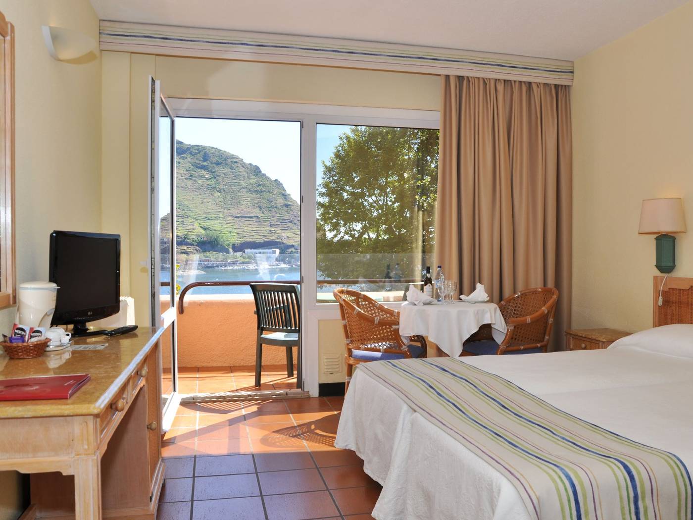 Dom-Pedro-Madeira--ex-Baia-Club--Room-26