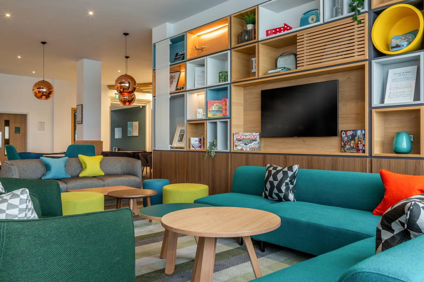 Holiday-Inn-Dublin-Airport-General-view-5