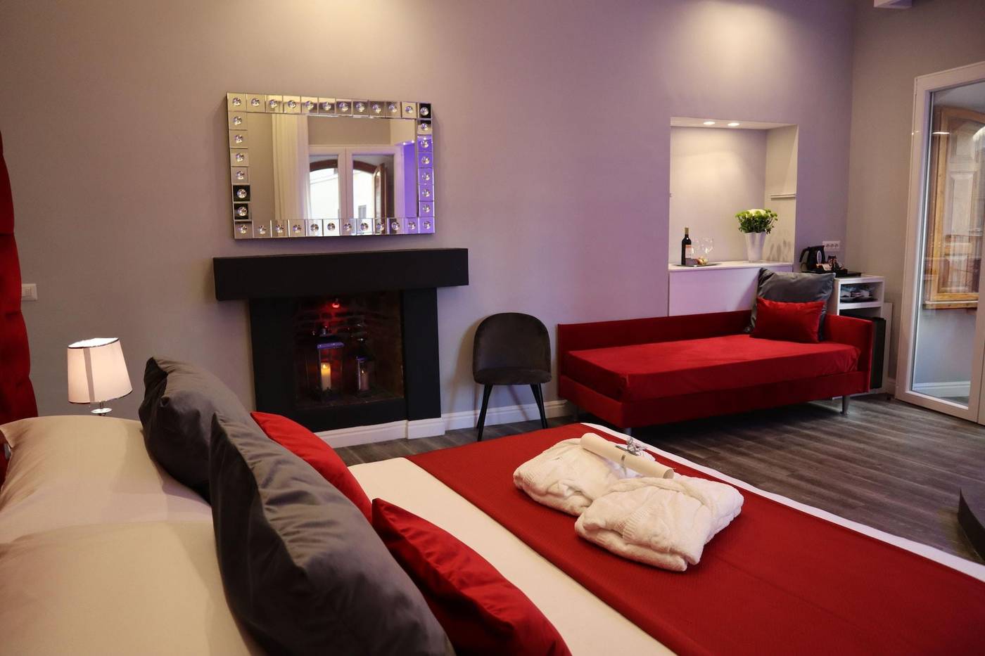 Millina-Suites-In-Navona-Room-15