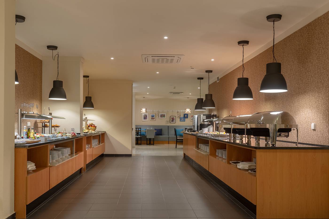 Solaqua-Apartments-Restaurant-46