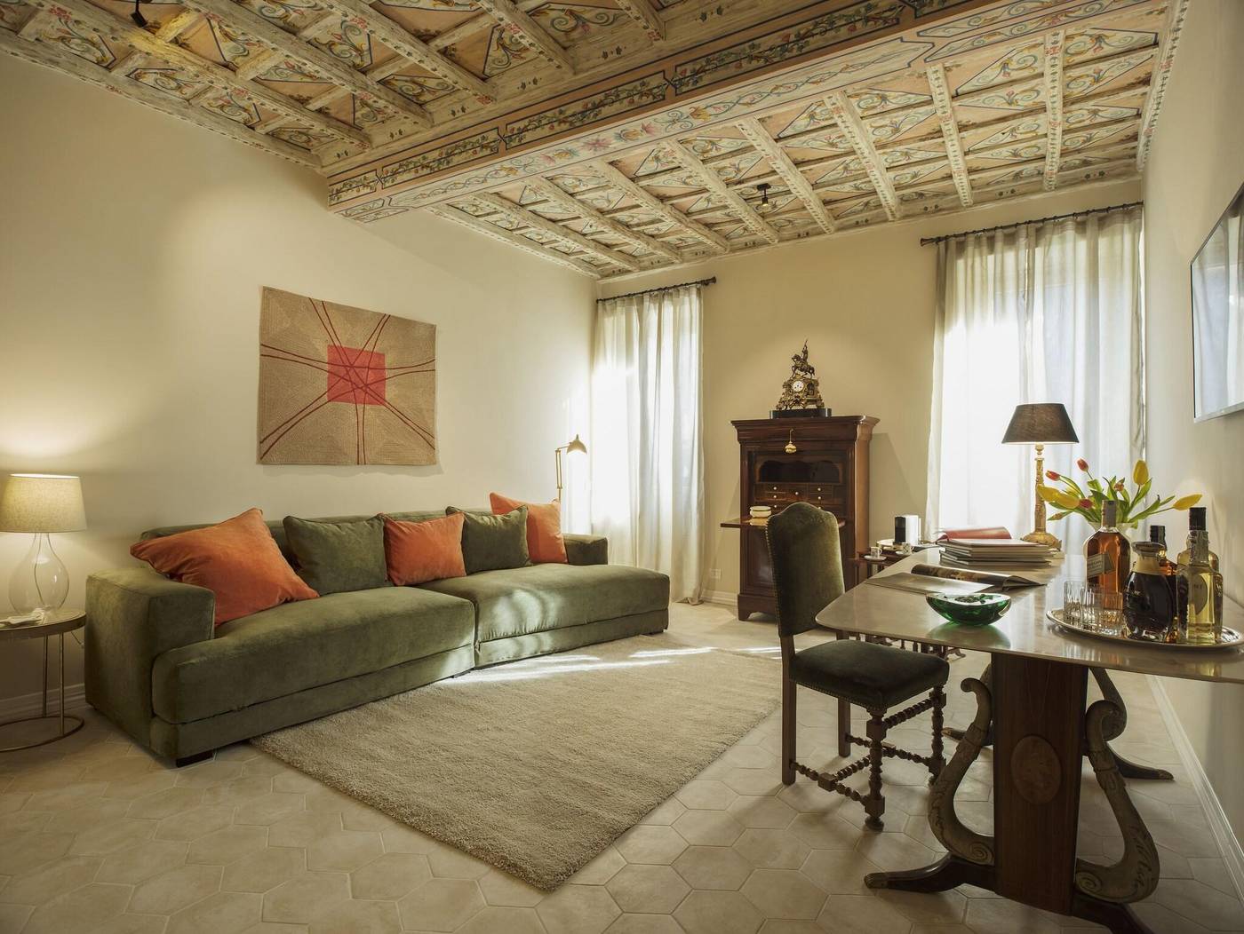 Palazzo-Caruso-Room-15