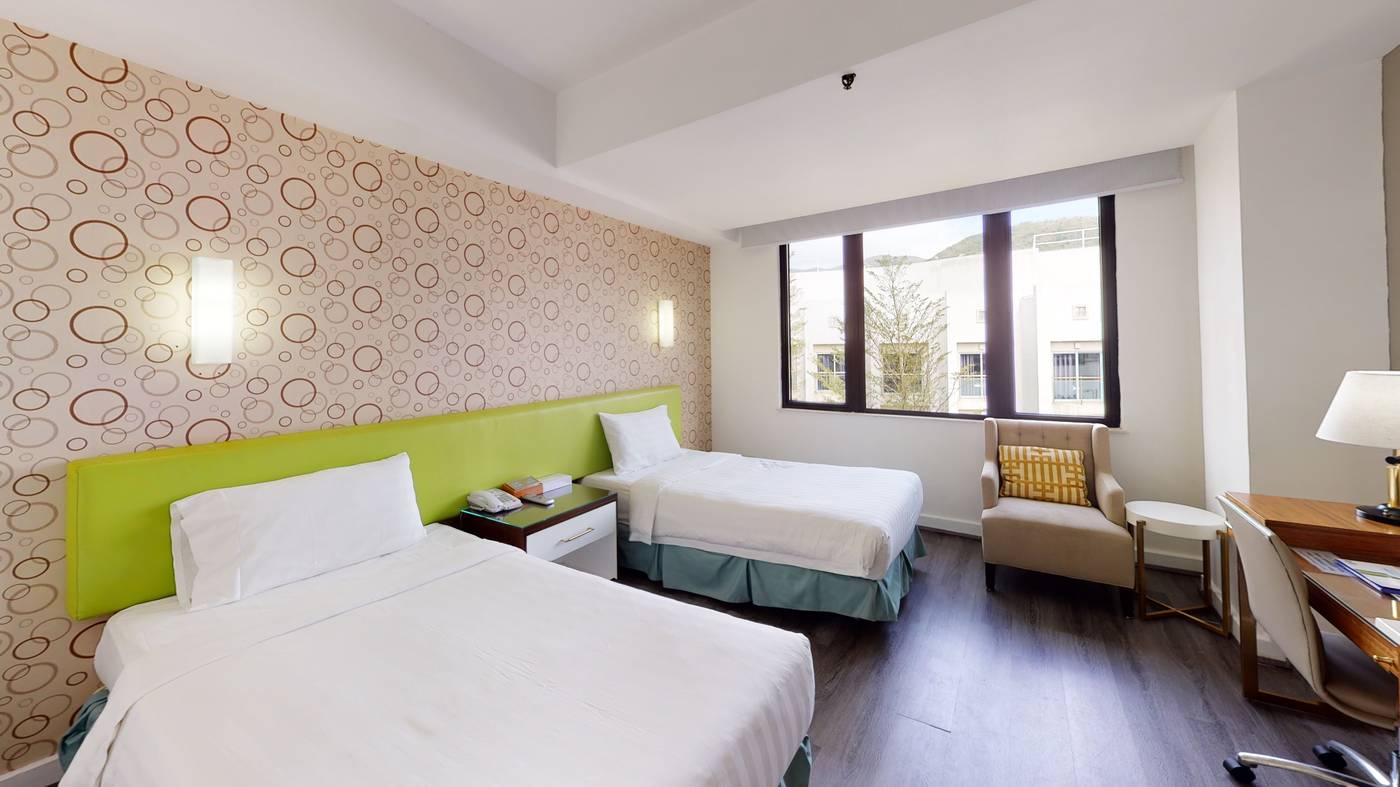 Silvermine-Beach-Resort-Room-7