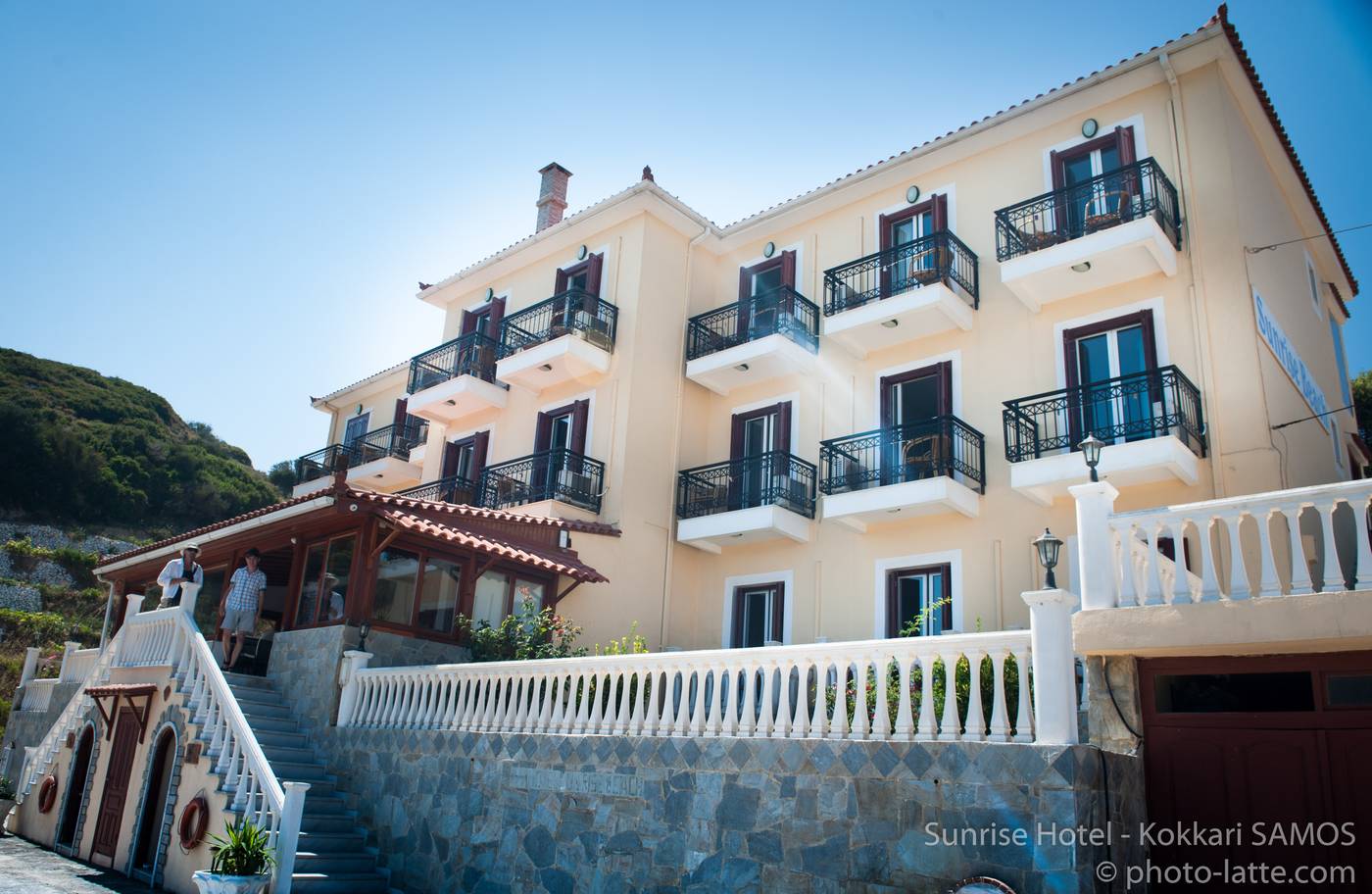 Sunrise-Beach-General-view-1