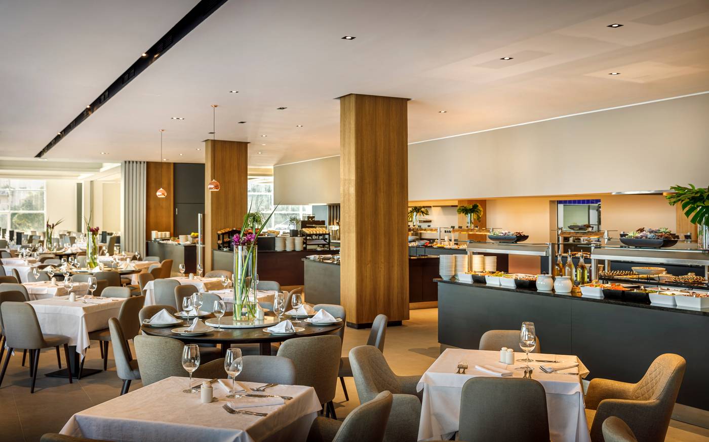 Remisens-Premium-Hotel-Ambasador-Restaurant-39