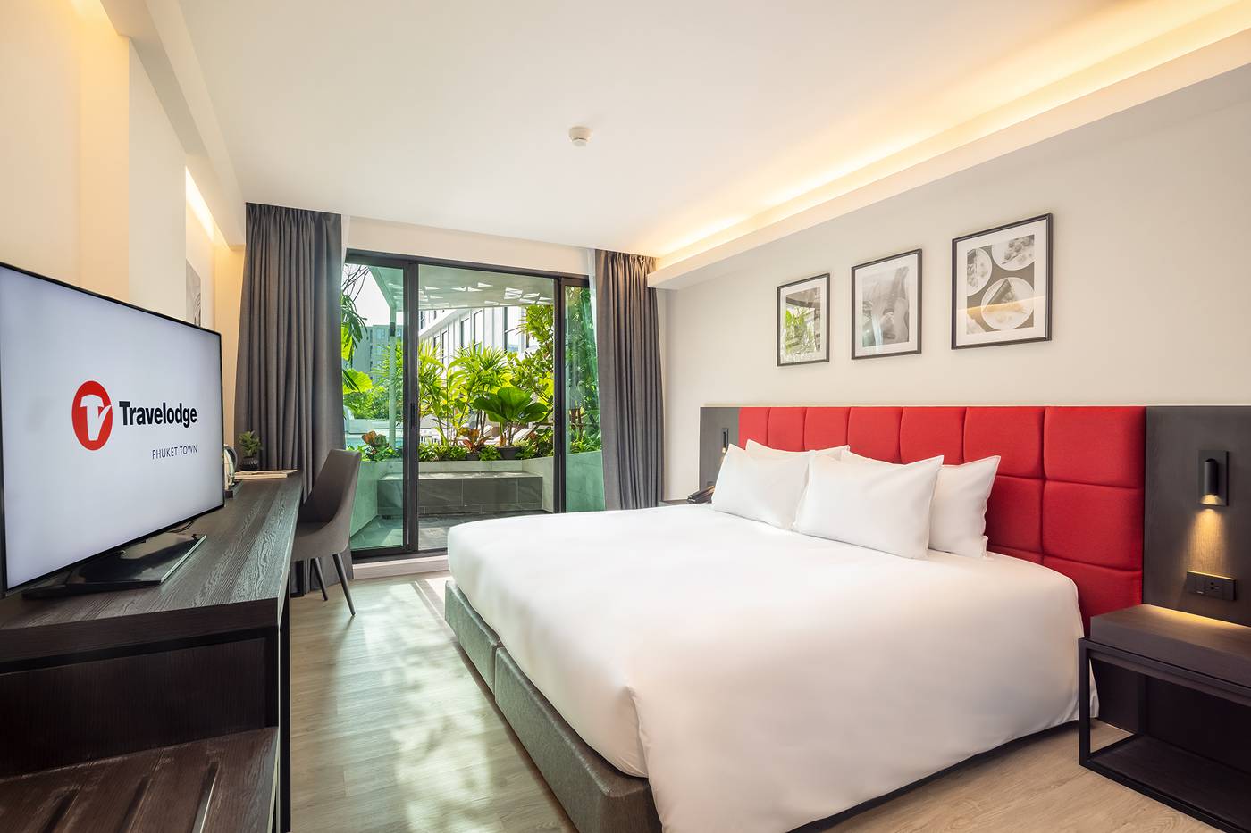 TRAVELODGE-PHUKET-TOWN-Room-5