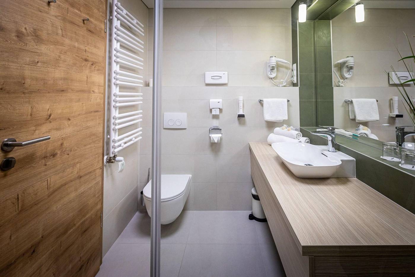 Nadas-To-Park-Hotel-Superior-Room-28