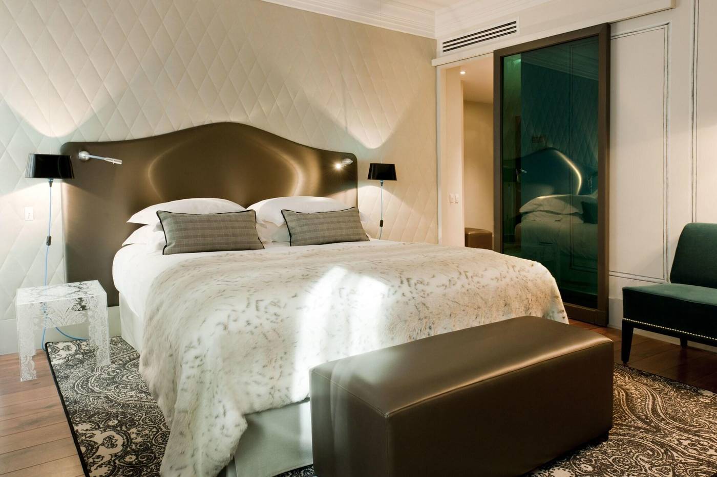 Edouard-7-Paris-Opera-Room-23