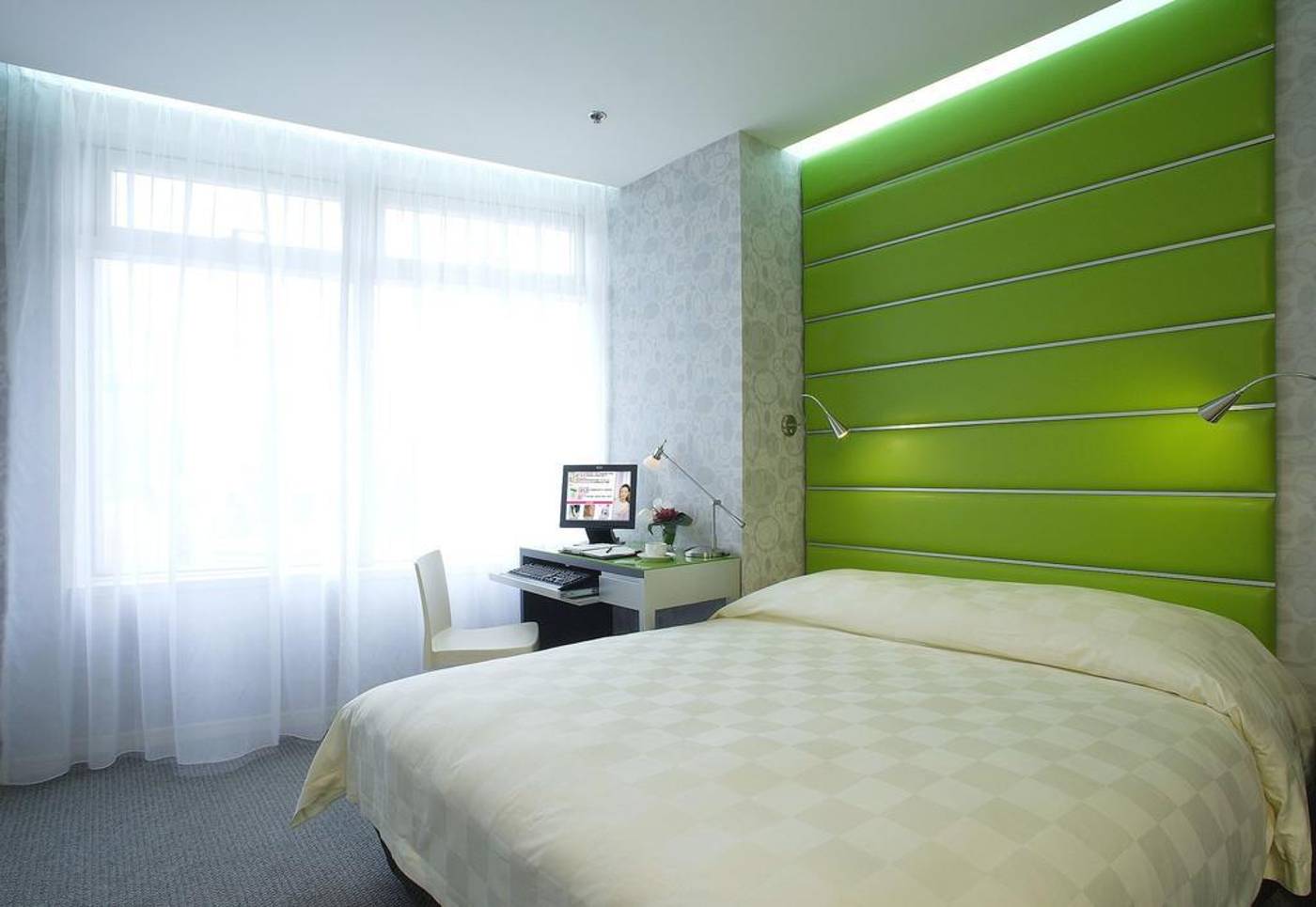 Cosmo Hotel-Hong Kong – China-HONG KONG-General view-1