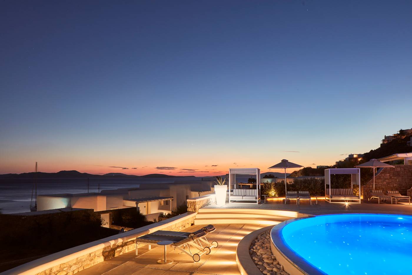 De-light-Boutique-Hotel-Pool-9