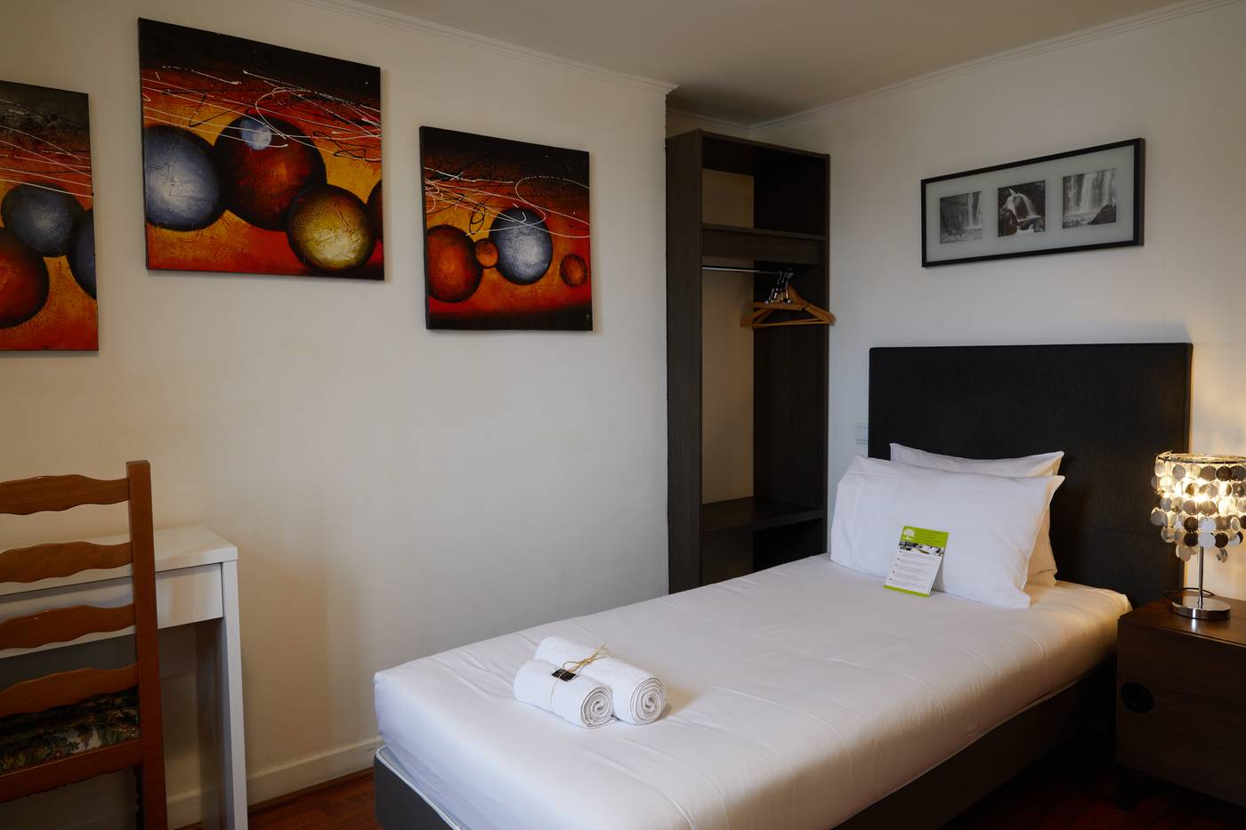 Le Divona-France-Divonne-les-Bains-Room-9