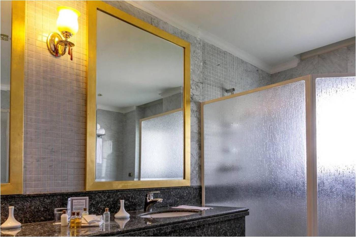 Jolie-Ville-resort---Spa-Kings-Island--Luxor-Room-27