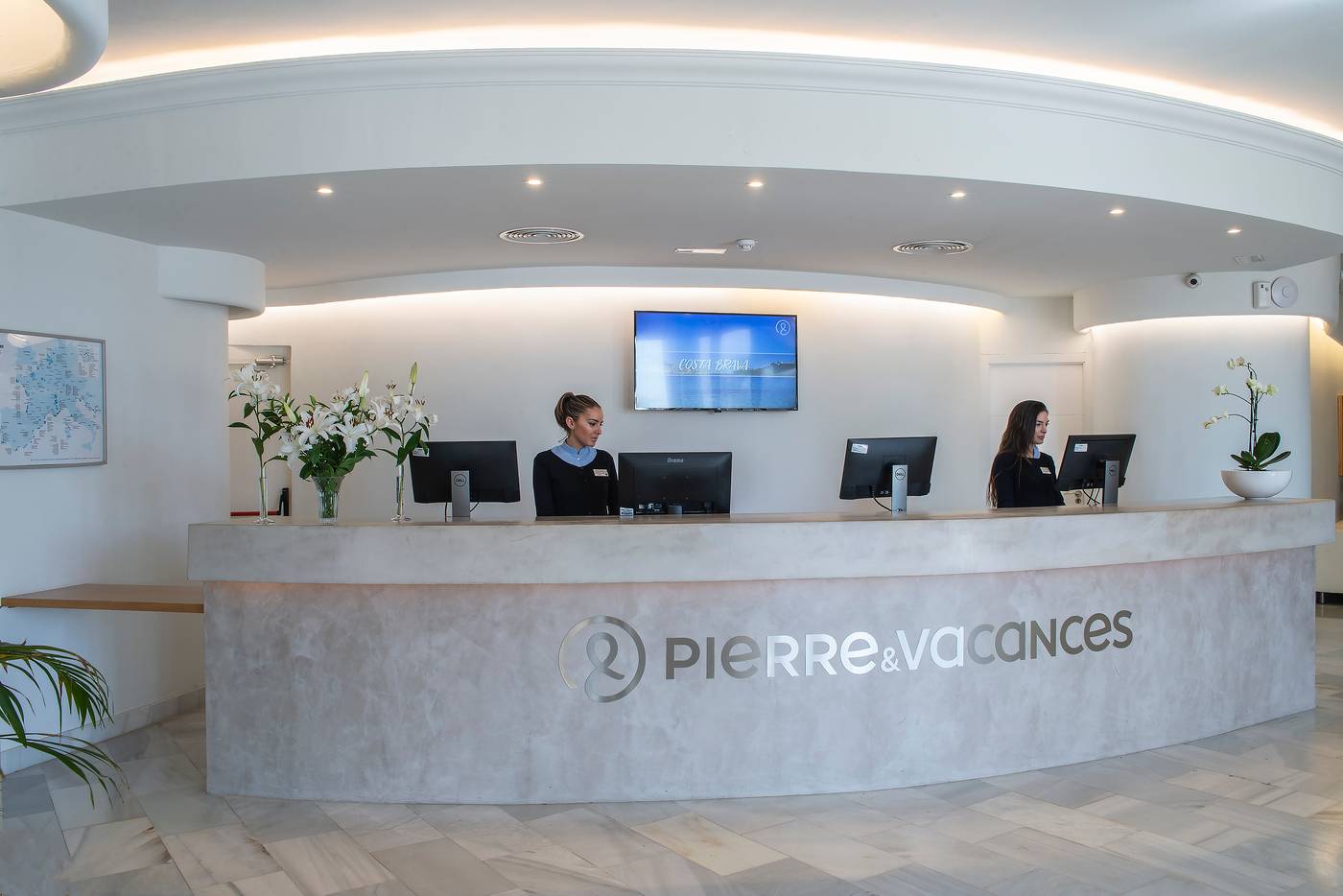 El-Puerto-by-Pierre---Vacances-Lobby-38