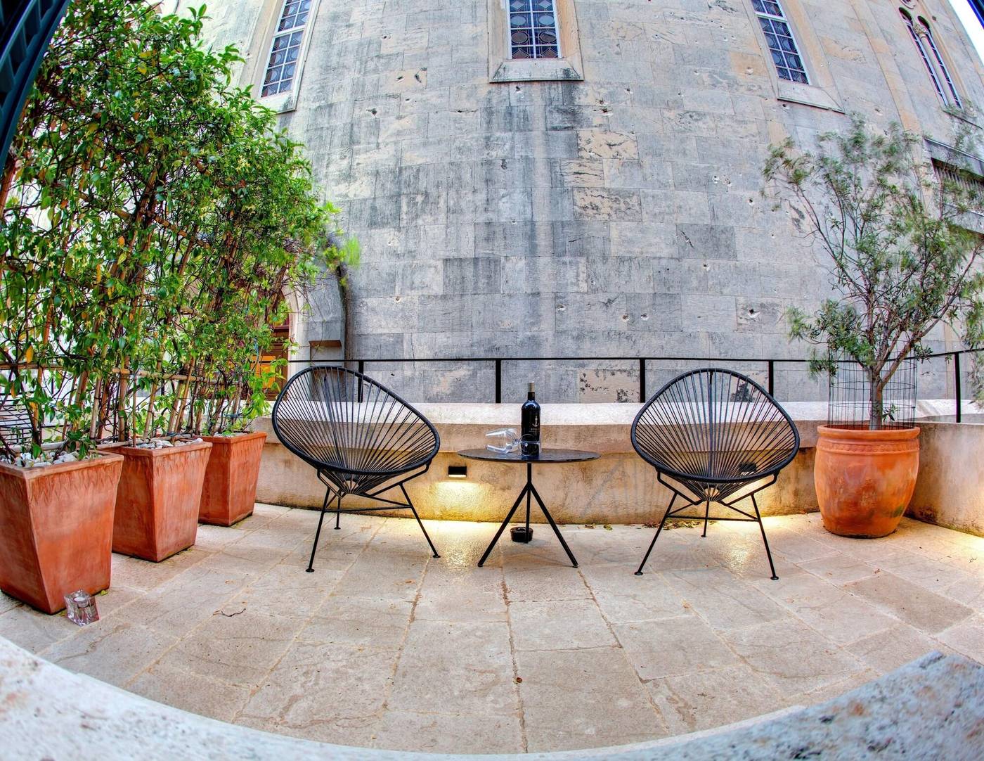 Guesthouse-Forty-Four-Room-10