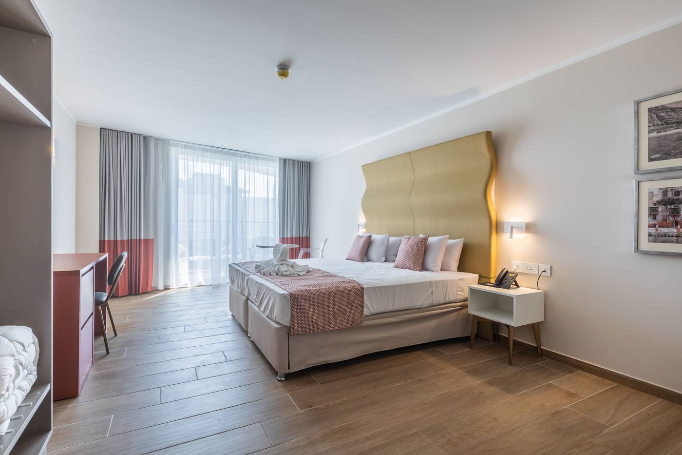 Seaview-Hotel---Adults-Only-16--Room-10