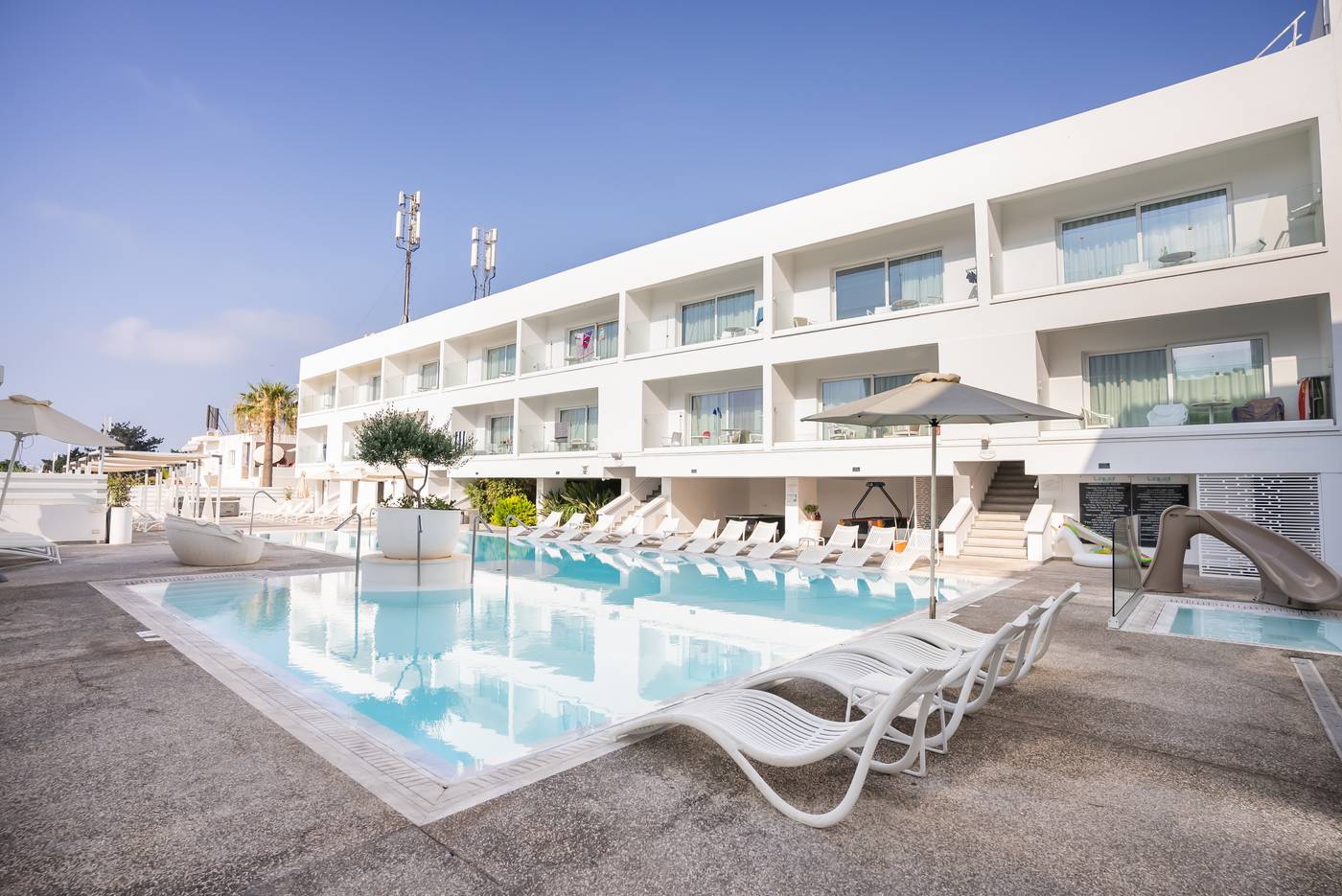 Liquid Hotel Apartments