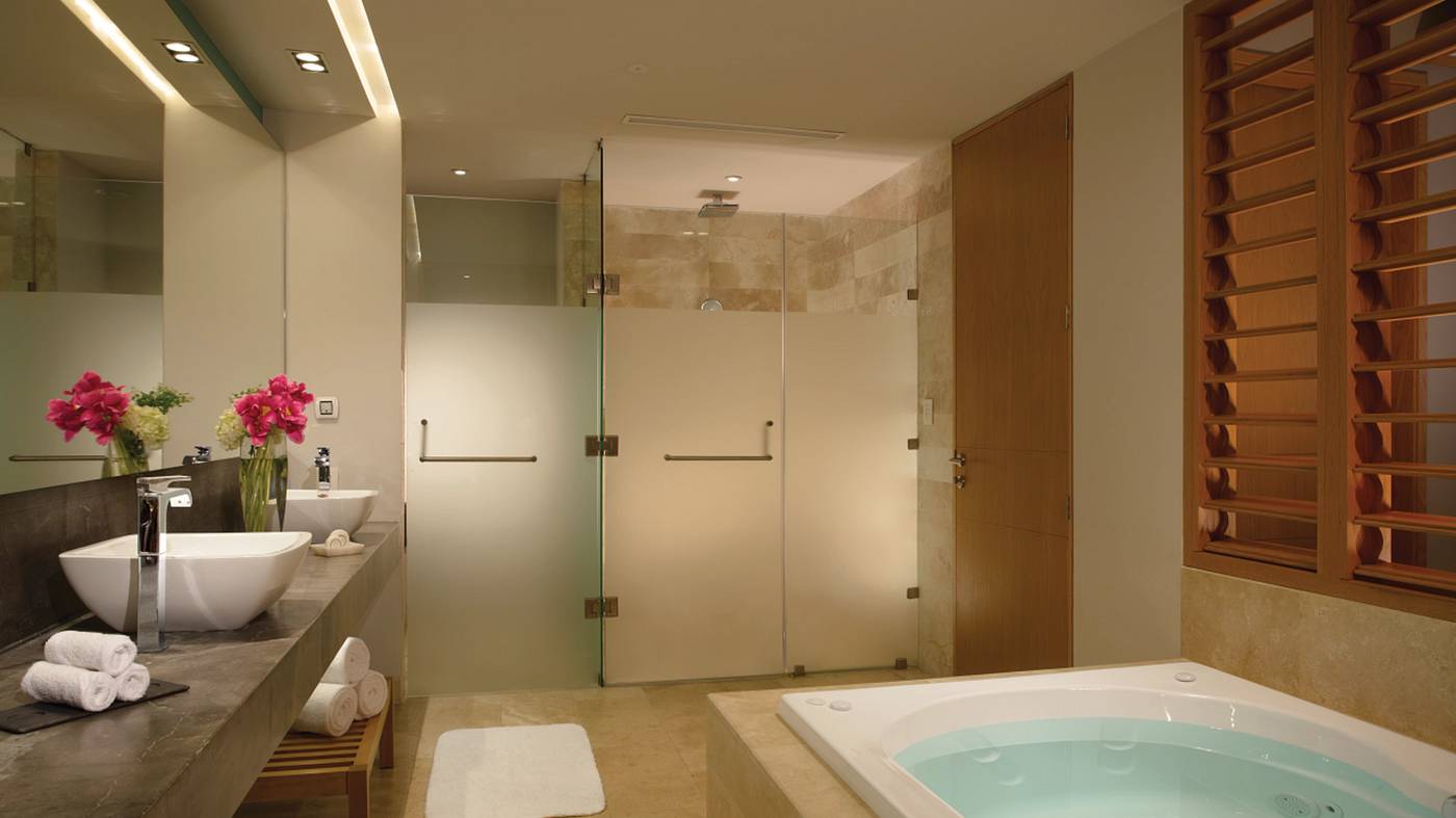 Dreams-Playa-Mujeres-Golf---Spa-Resort-All-Inclusive-Room-24