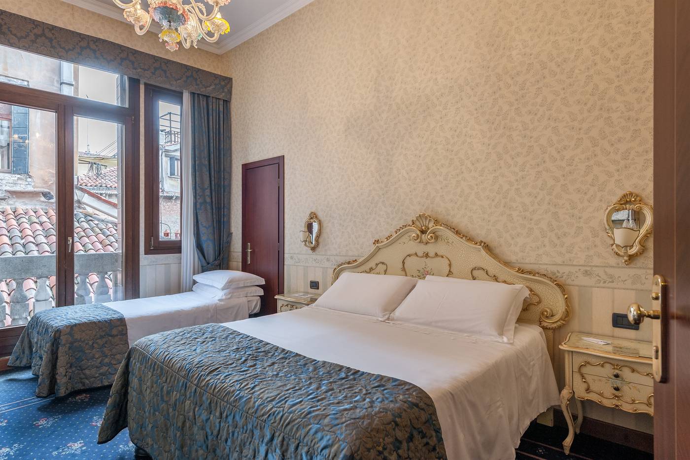 Hotel-Montecarlo-Room-22