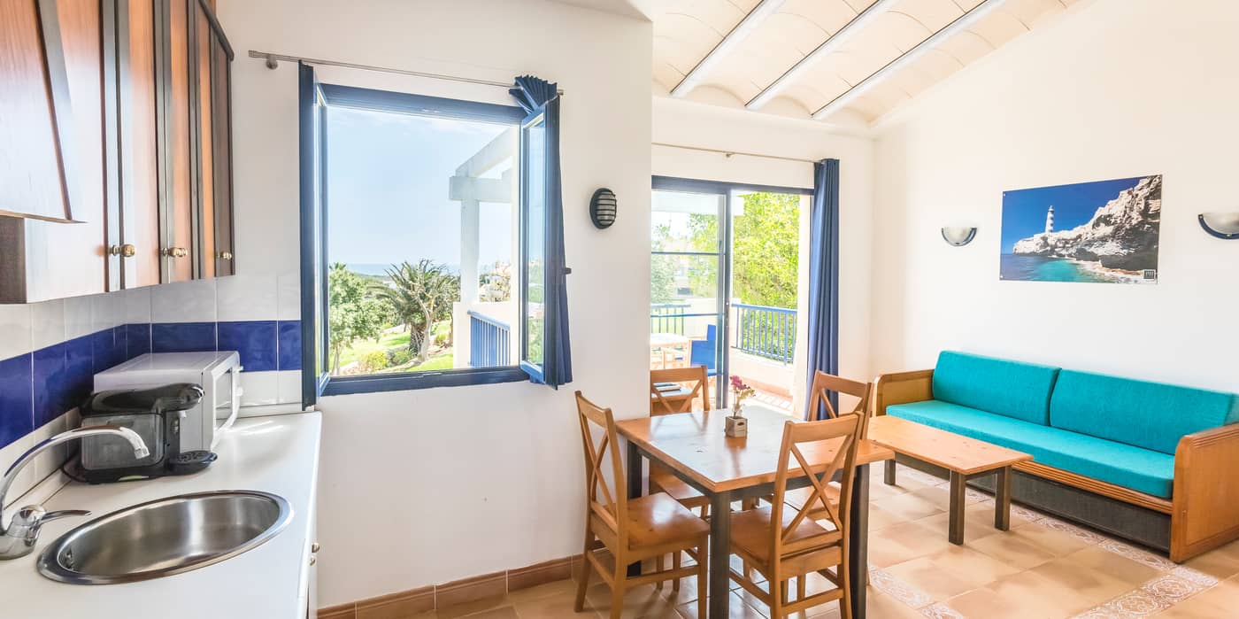 Primasud-Suites-Room-15