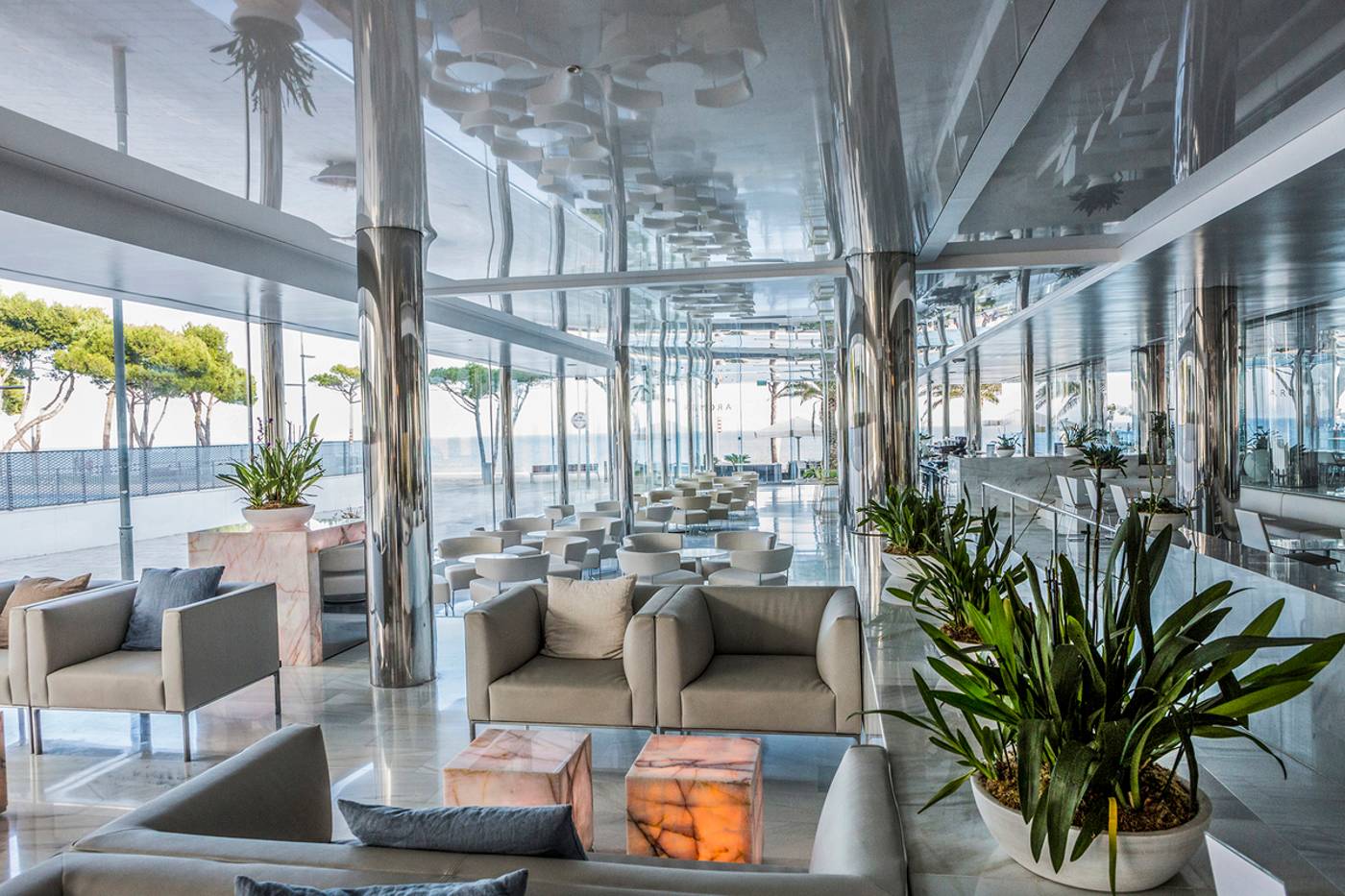 12.06.25 Hotel Aromar