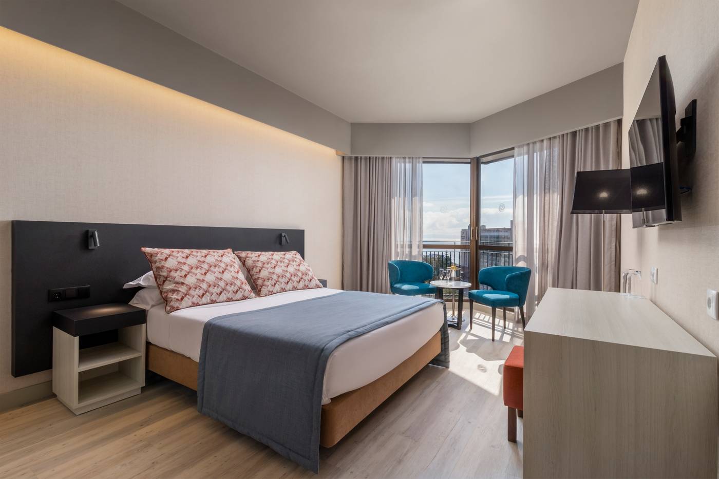 Enotel-Magnolia-Room-24