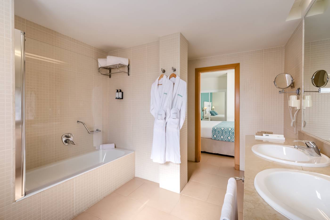 Occidental-Torremolinos-Playa-Room-55