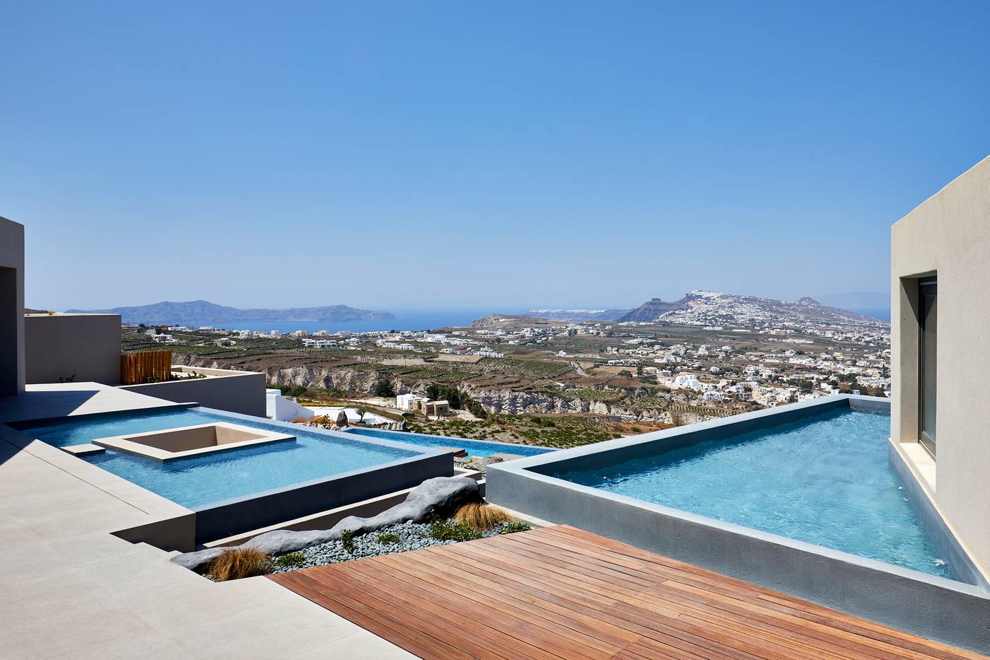 North-Santorini-A-Luxury-Spa-Hotel-Terrace-43