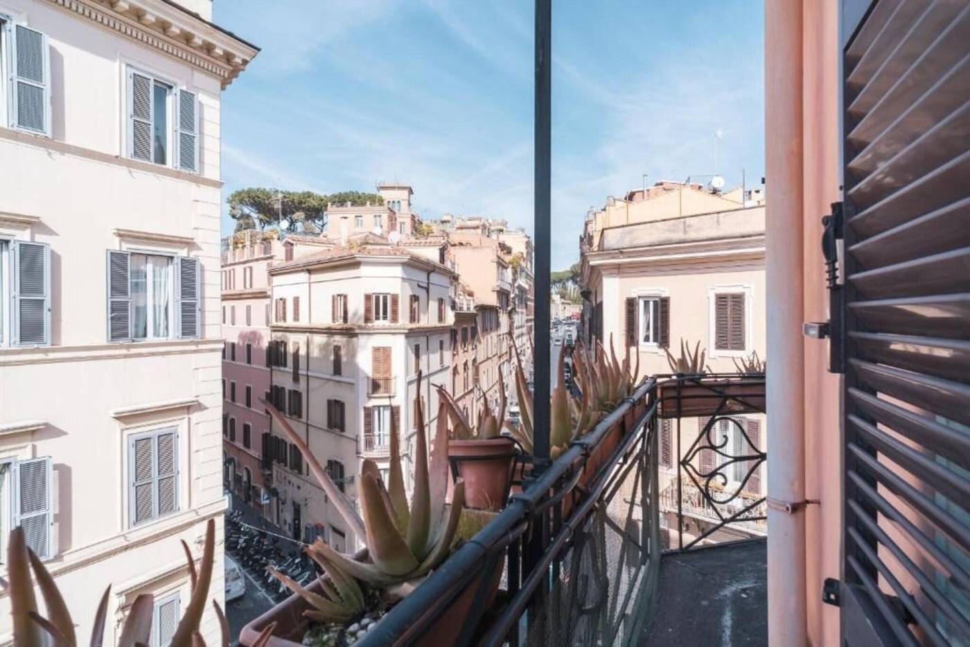 Golden-Rooms-Terrace-18