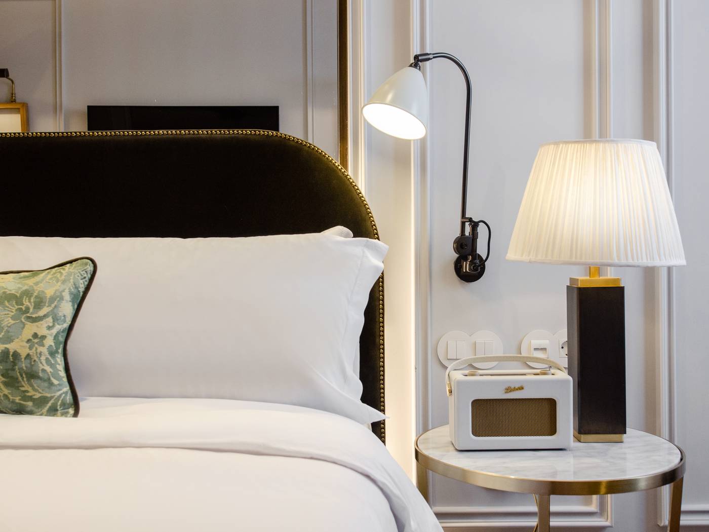 Browns-Avenue-Hotel-Room-40