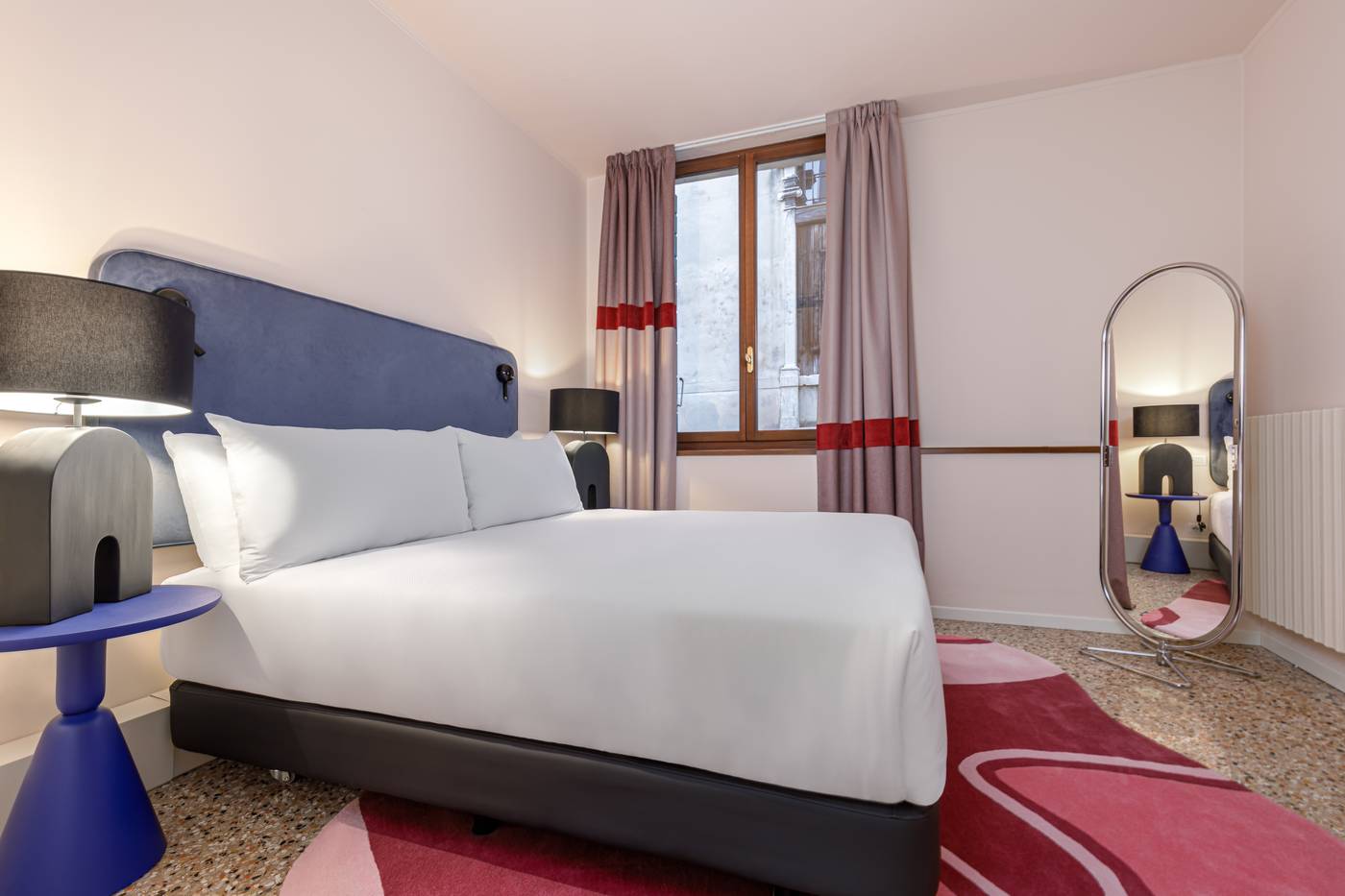 Palazzo-Dei-Fiori-By-Room-Mate-Room-55