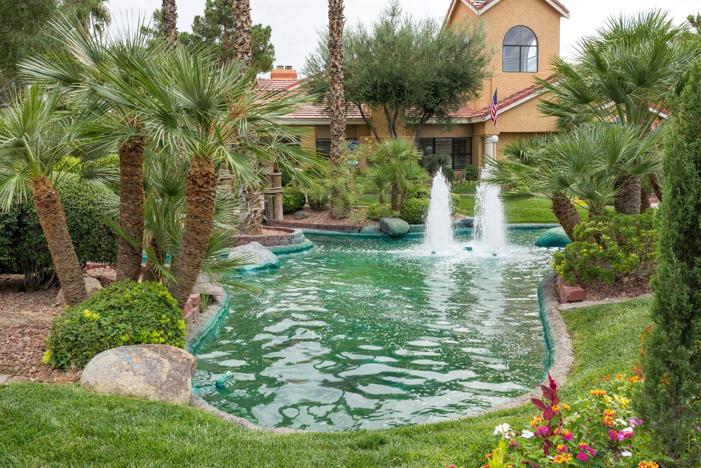 Westgate-Flamingo-Bay-Resort-General-view-45