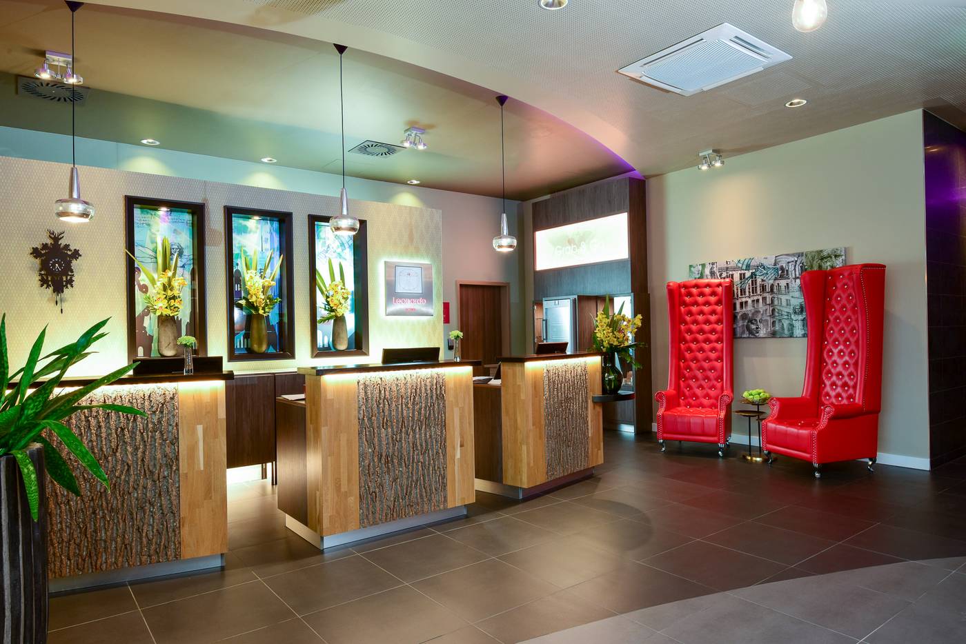 Leonardo-Hotel-Munich-City-East-Lobby-3