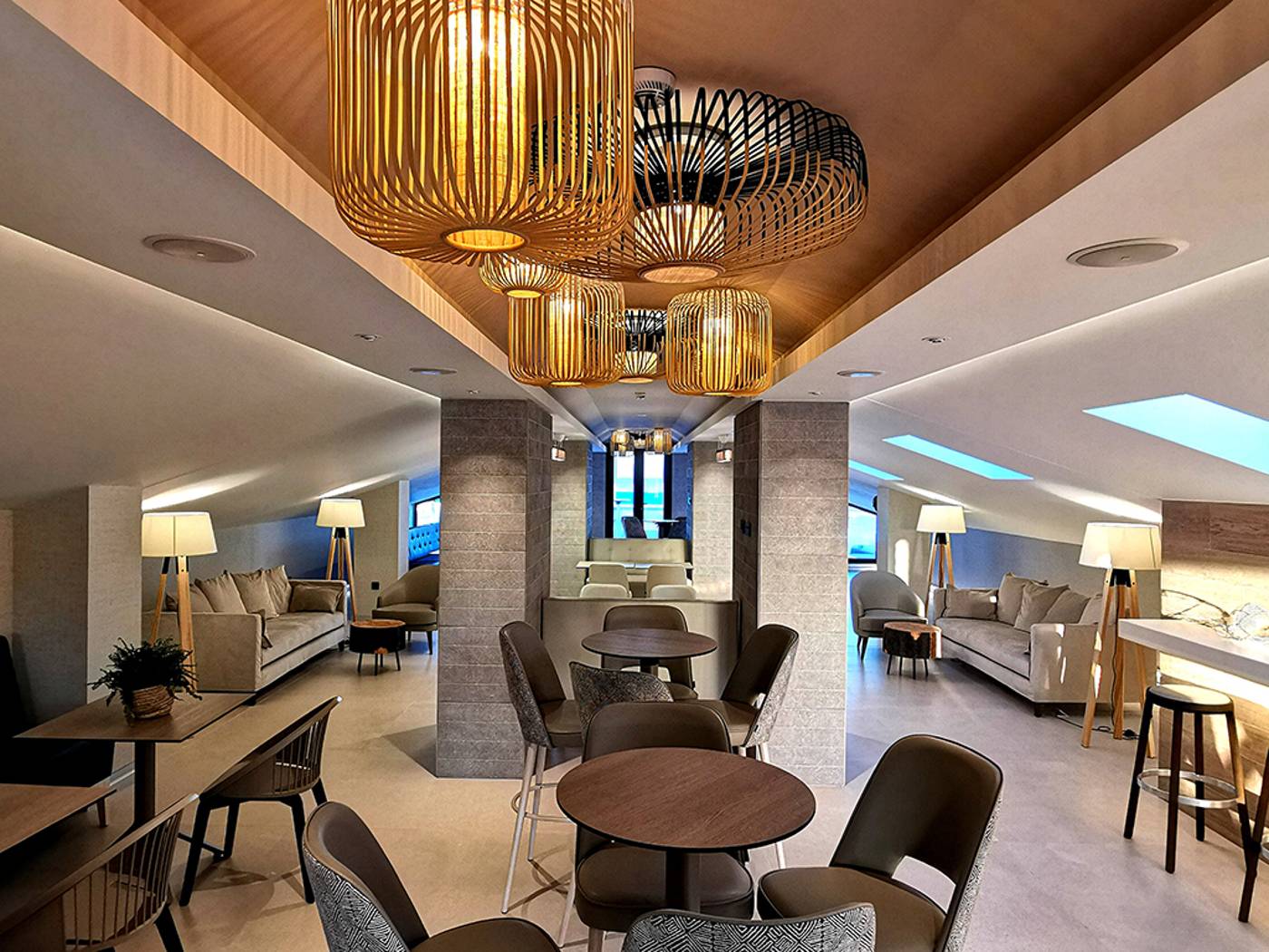 Acuazul-Hotel-Lobby-43