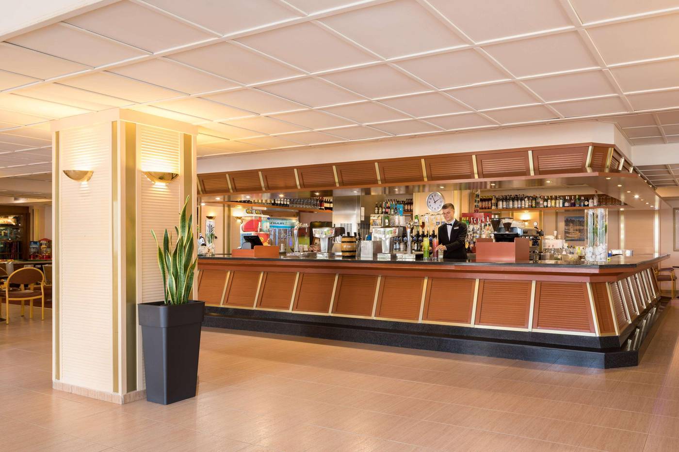 htop-Calella-Palace-Bar-14