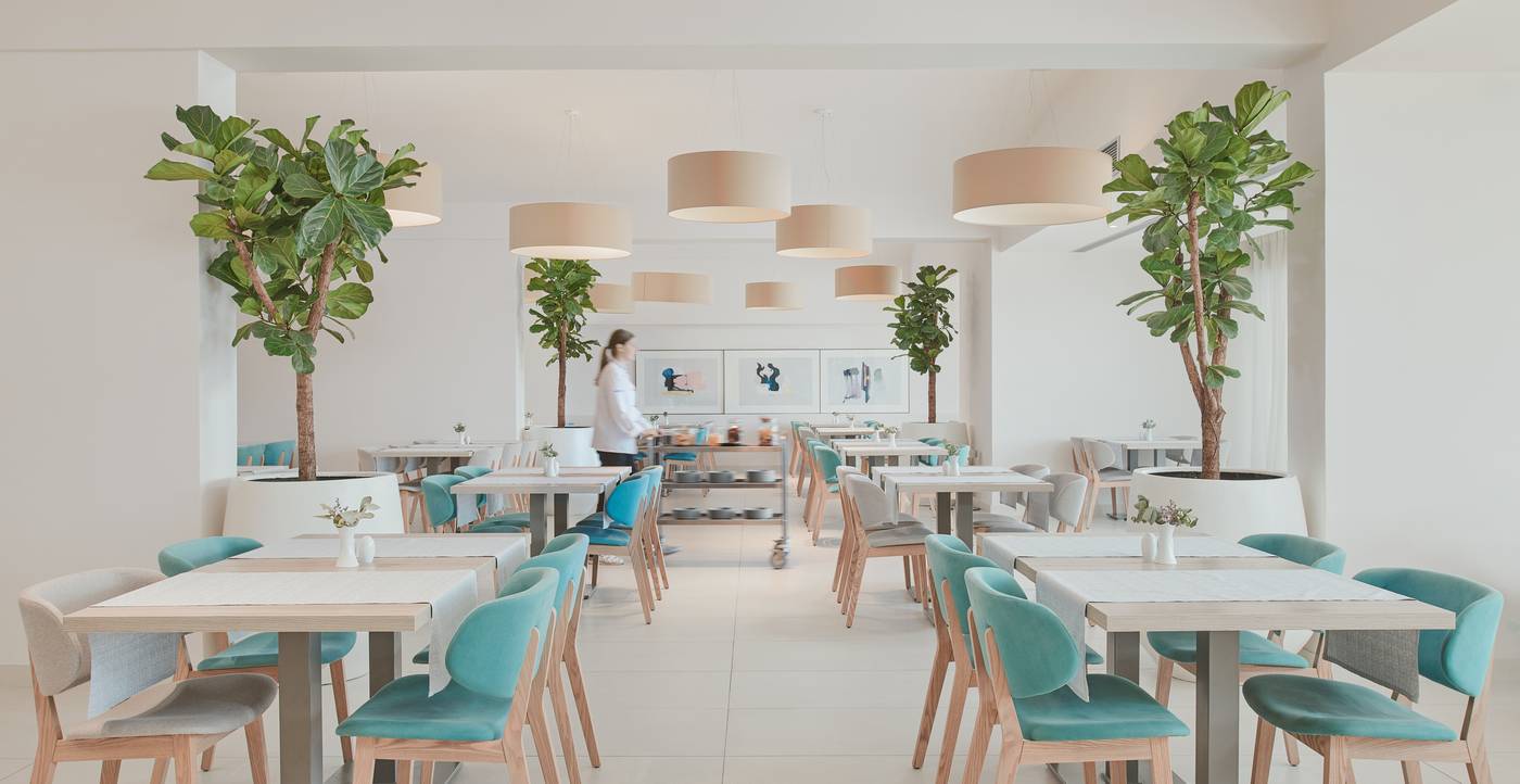 Bluesun-Hotel-Berulia-Restaurant-43