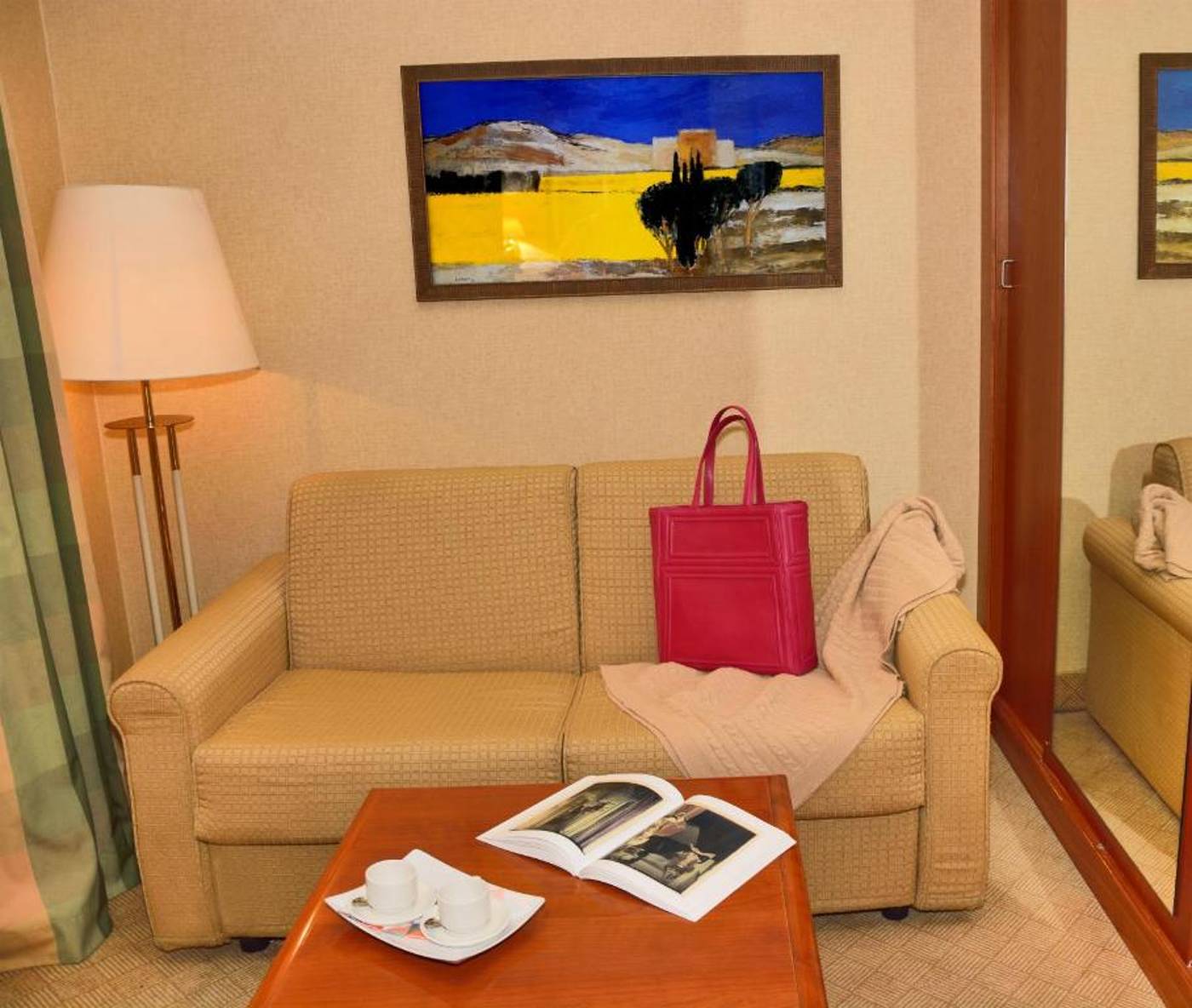 LH-Hotel-Lloyd-Rome-Room-30