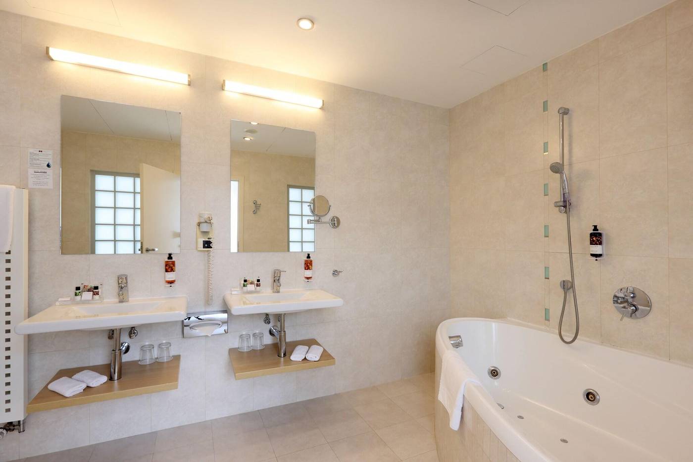 Hotel-Amarilis-Prague-Room-35