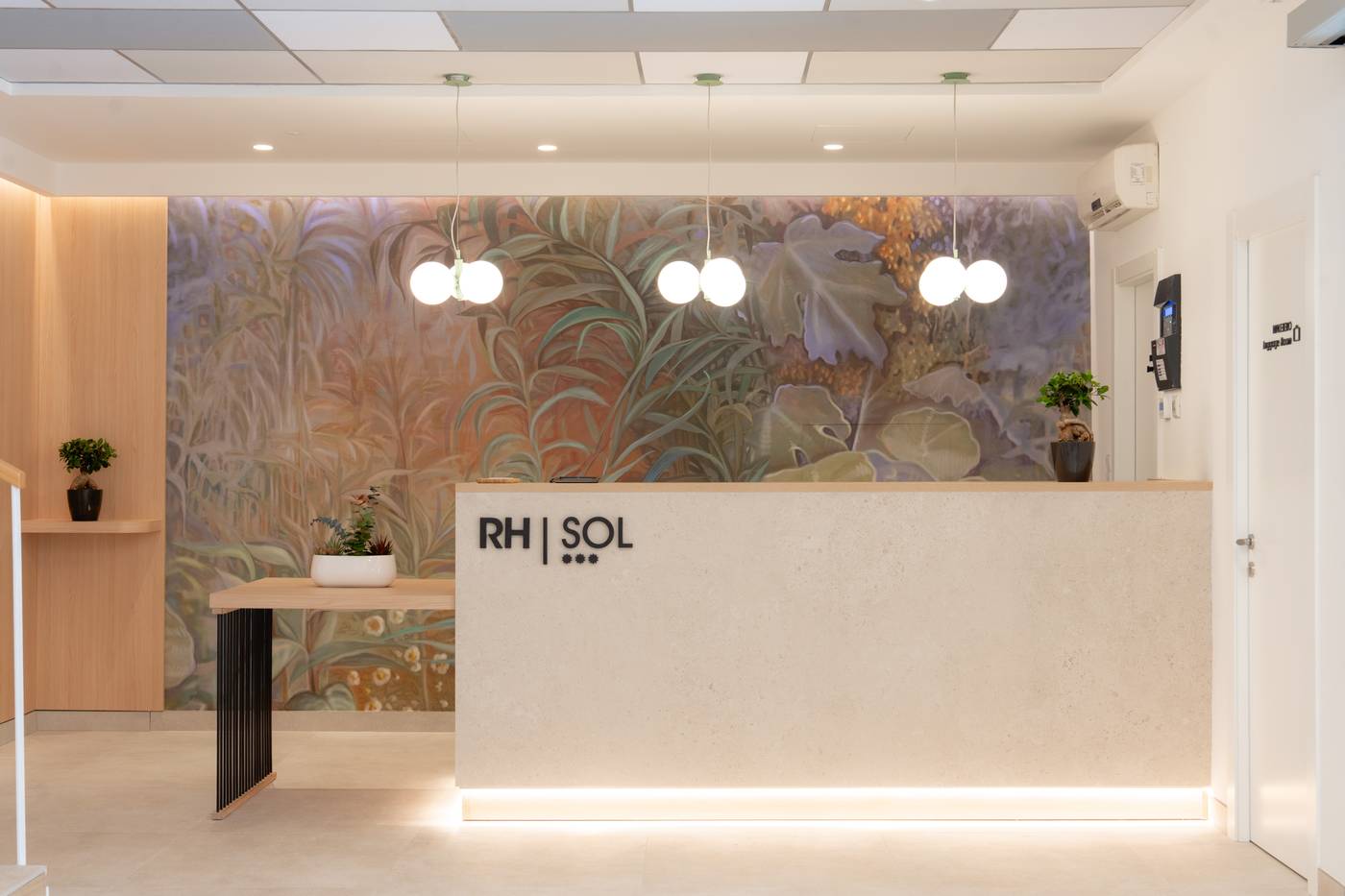 22.07.25 Rh Sol Hotel