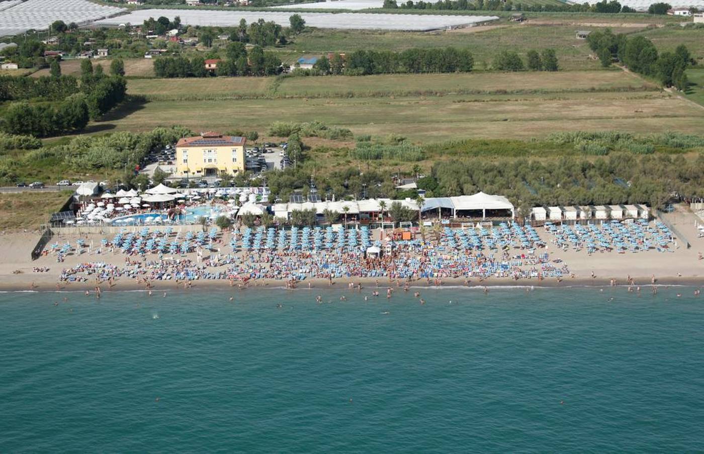 La-Isla-Resort-Beach-22