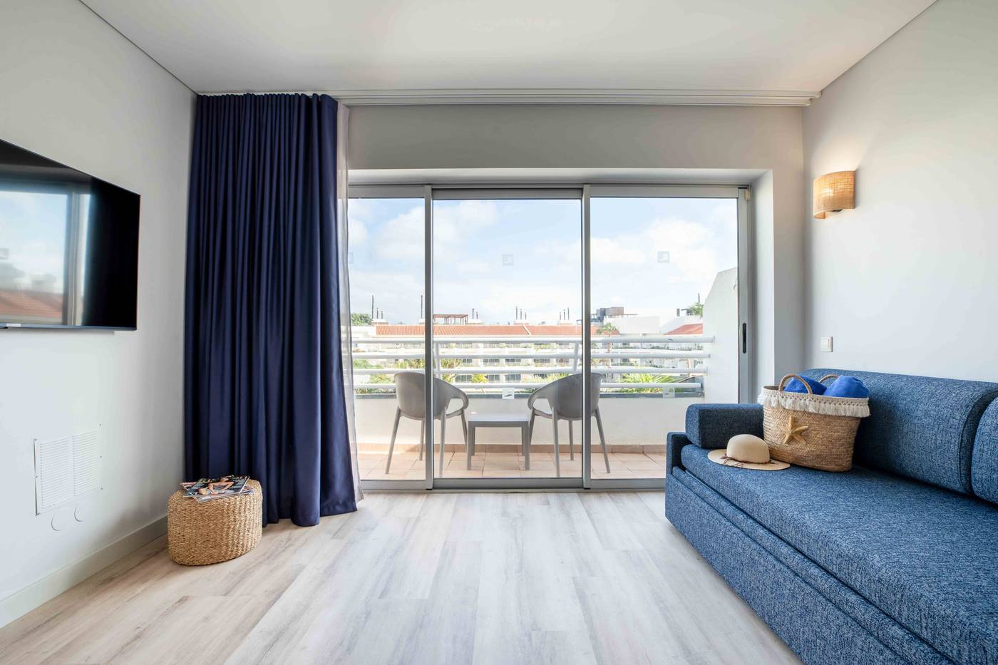 Aqualuz-Suite-Hotel-Apartamentos-Room-13