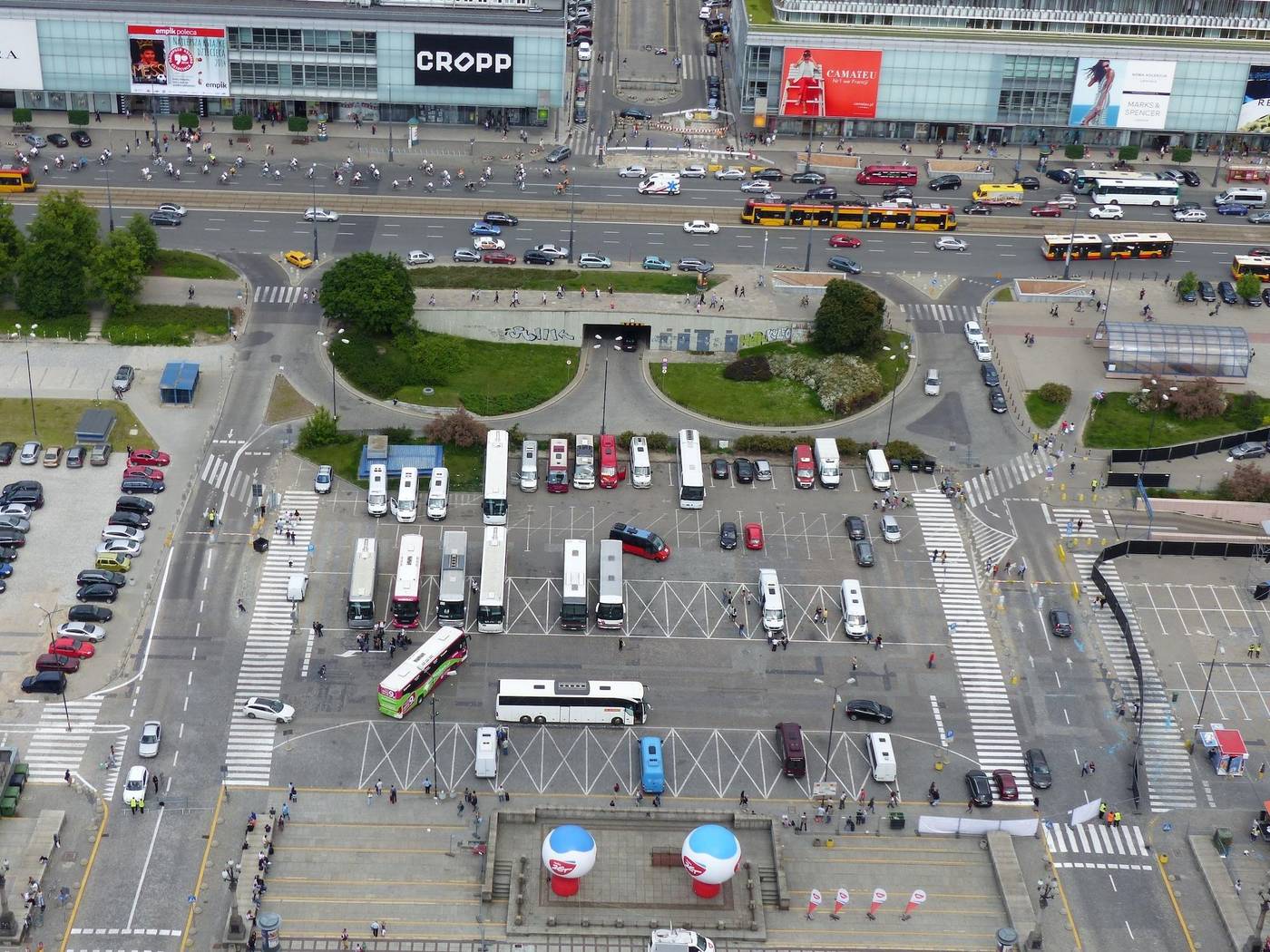 Hosapartments-City-Center-Sports-and-Entertainment-82