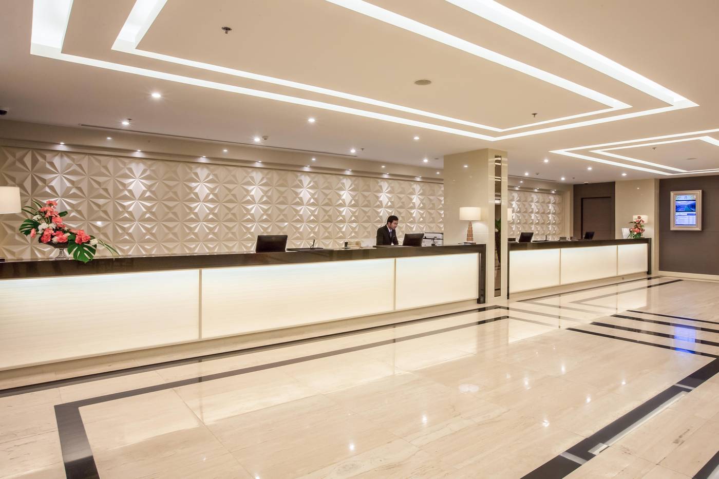 Mandarin Hotel Managed By Centre Point-Thailand-BANGKOK-Lobby-9