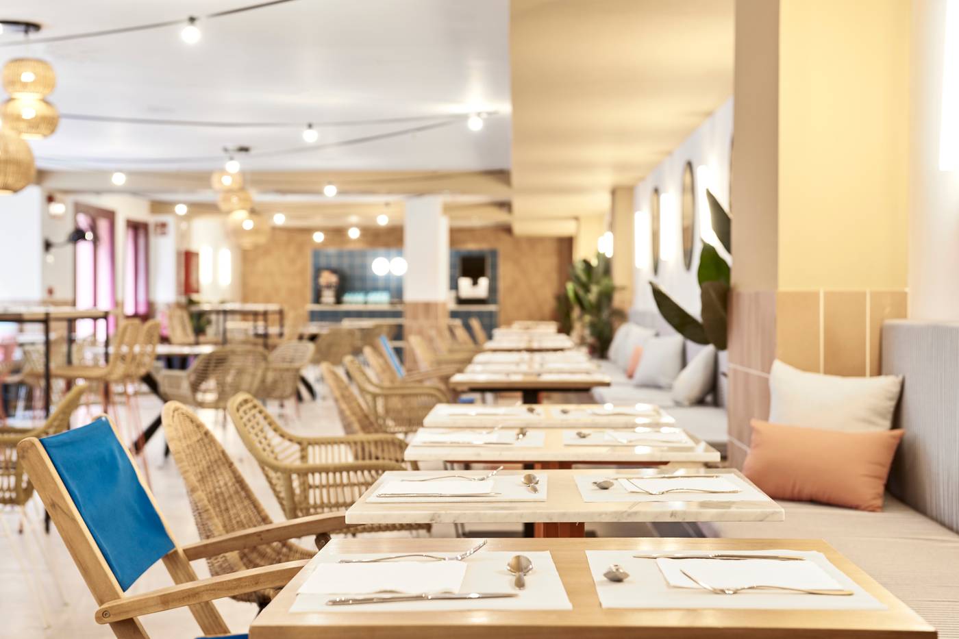 12.06.25 Tent Lloret de Mar