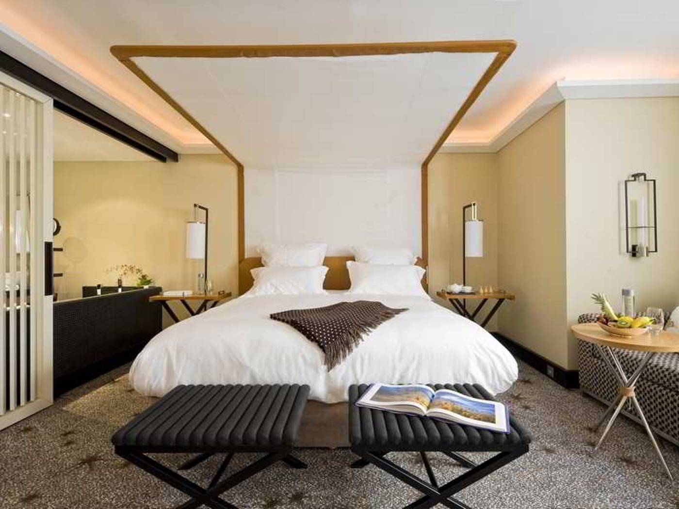 Five-Seas-Hotel-Room-34