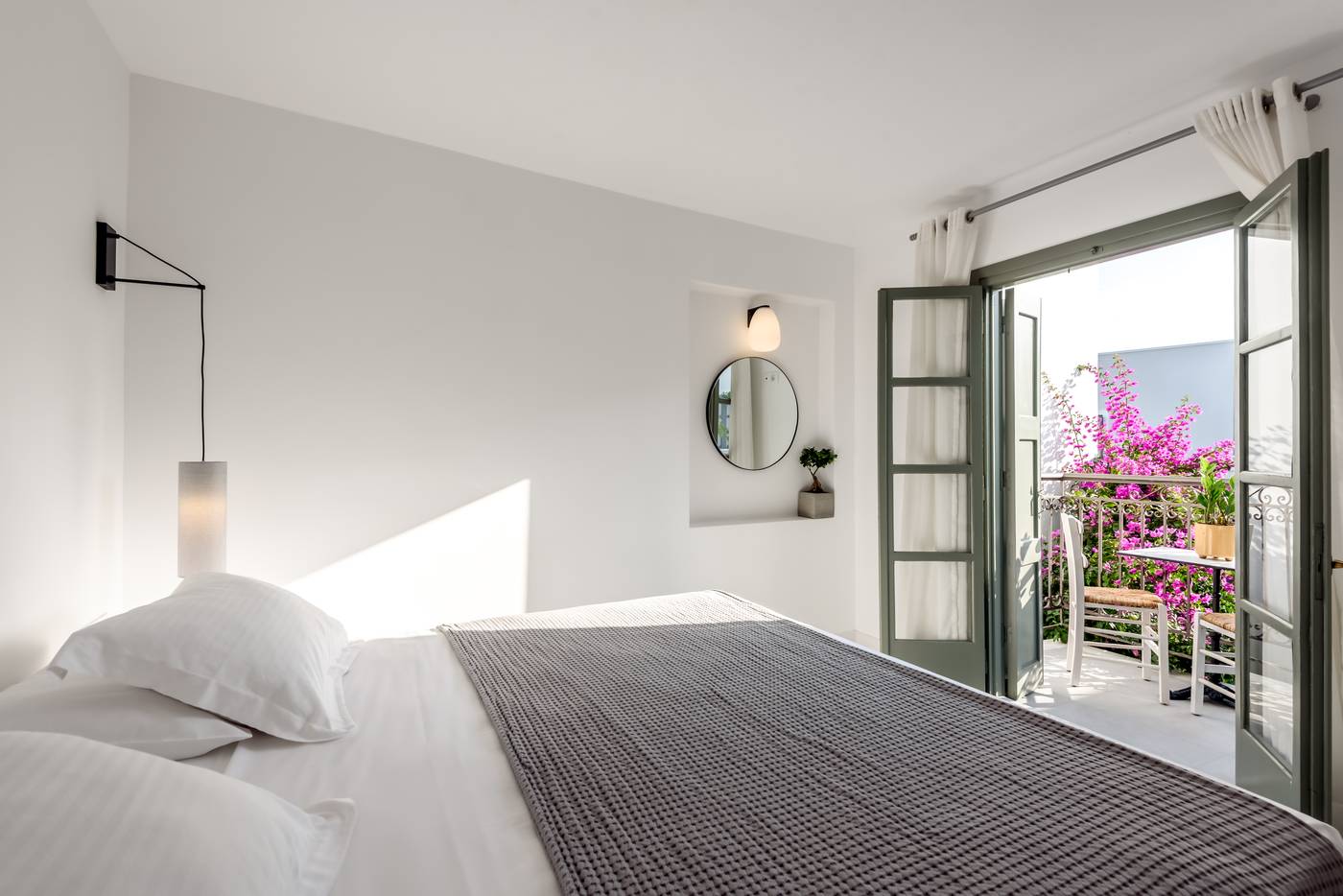 Nissia-Apartments-Room-27