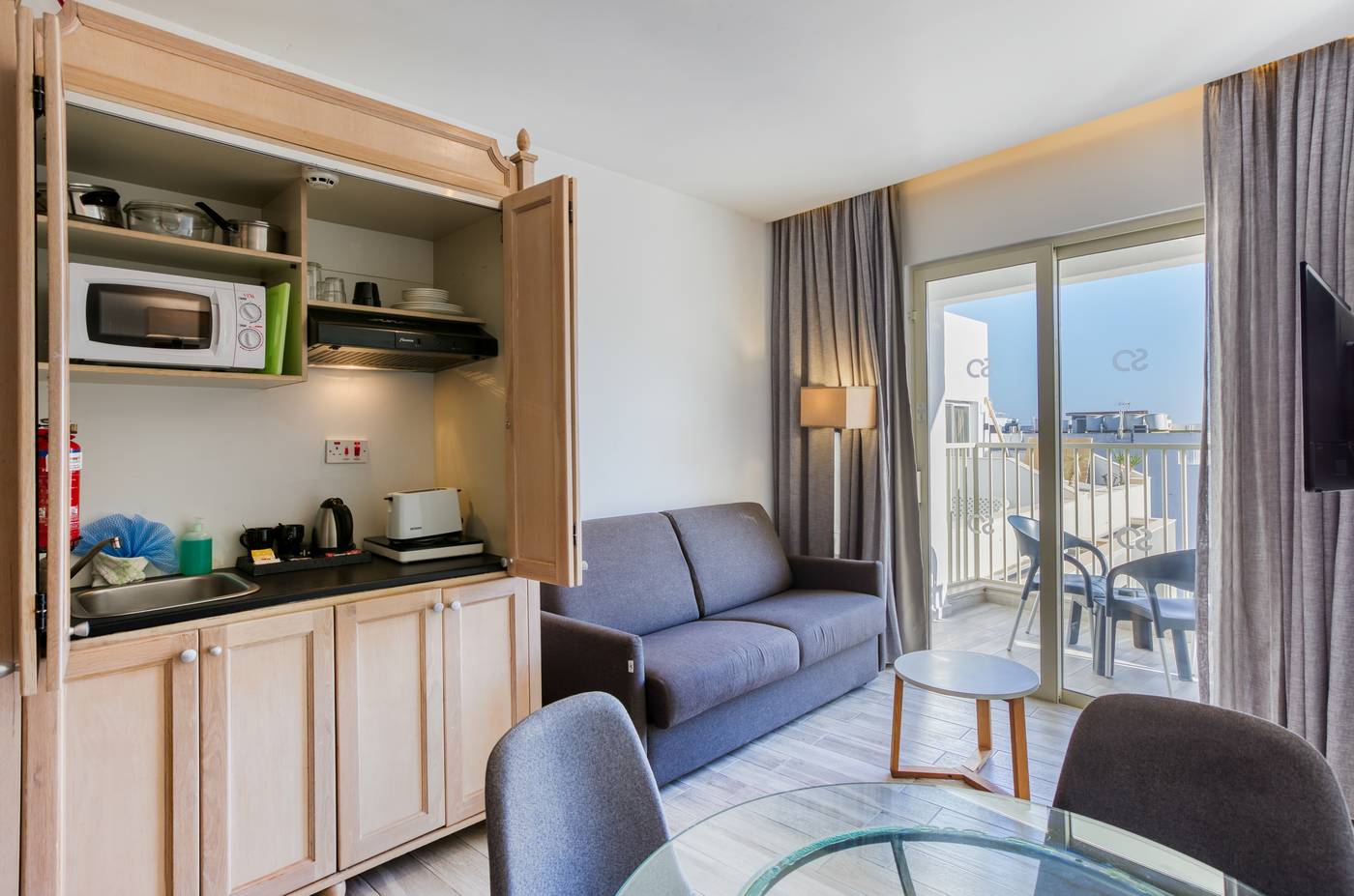 Solana-Hotel---Spa-Room-43