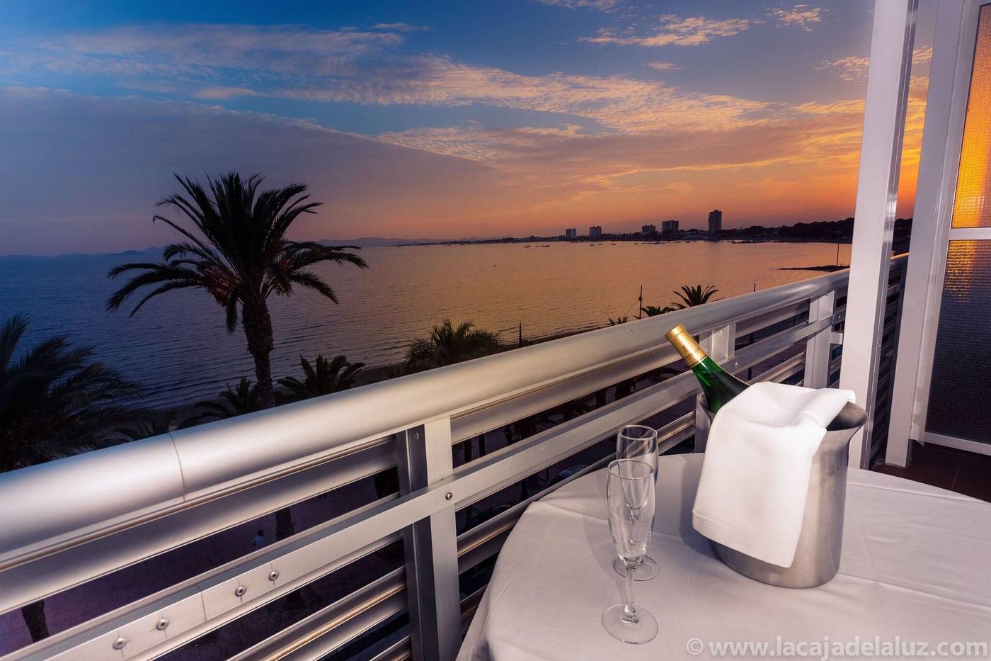 Hotel-Neptuno-Terrace-52